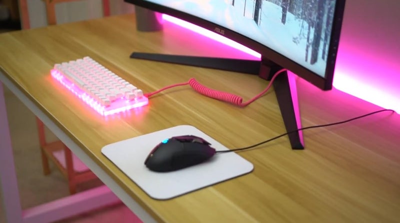 ASCENY Coiled & Double-Sleeved Mechanical Keyboard Cable, for Type-C Mechanical Keyboards (Pink) - Image 5
